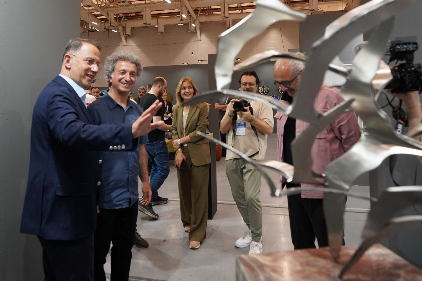 BAŞKAN ÇALIK, ARTCONTACT'I ZİYARET ETTİ (5)-i665600df45bb5.jpg